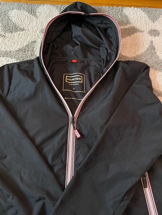 NWOT HUNTER size large Black Windbreaker Jacket with Contrast Trim - Picture 5 of 8